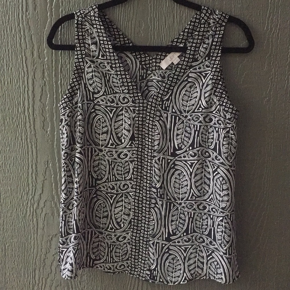LOFT v neck tank